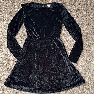 Mossimo Supply Co. Women's Junior Black Velvet Dress Size XS